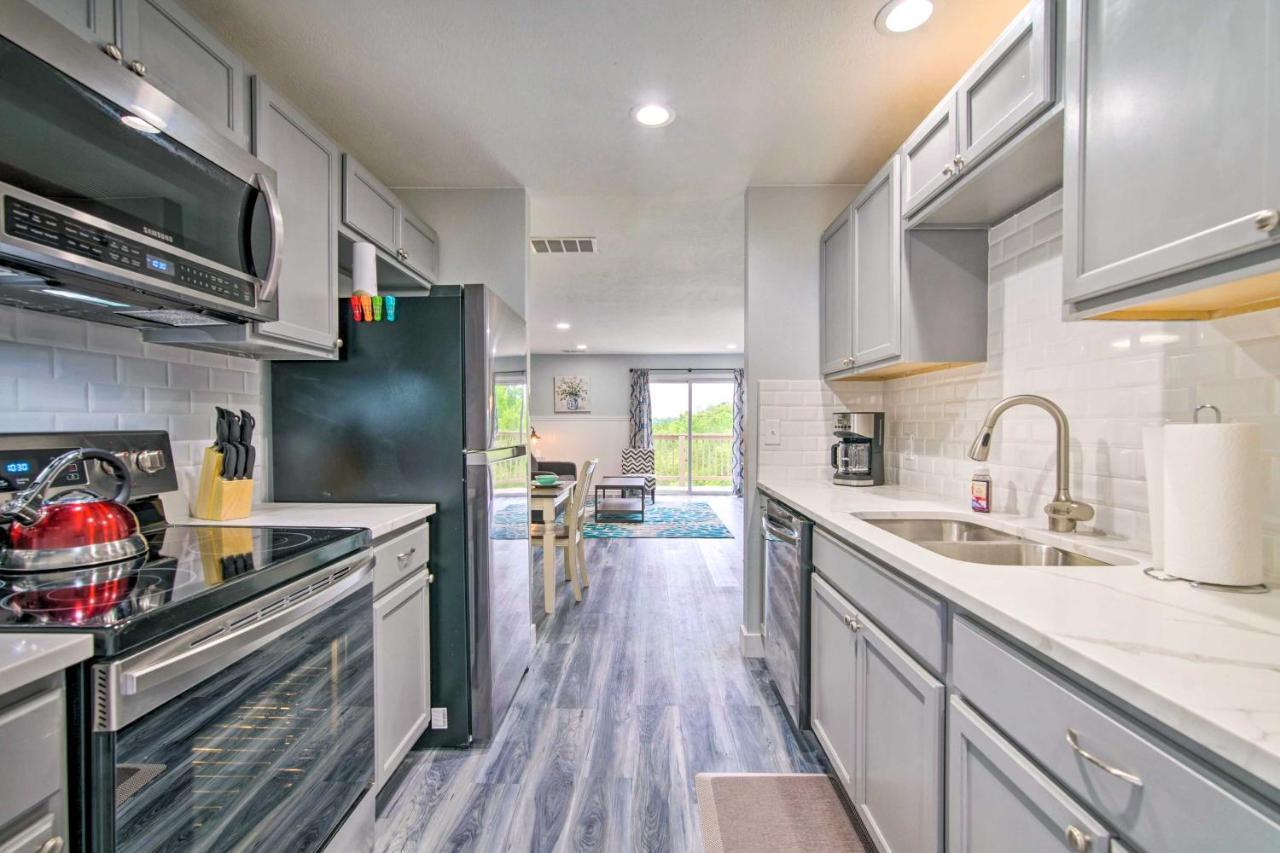 Cozy Branson Condo With Balcony And Mountain Views Buitenkant foto